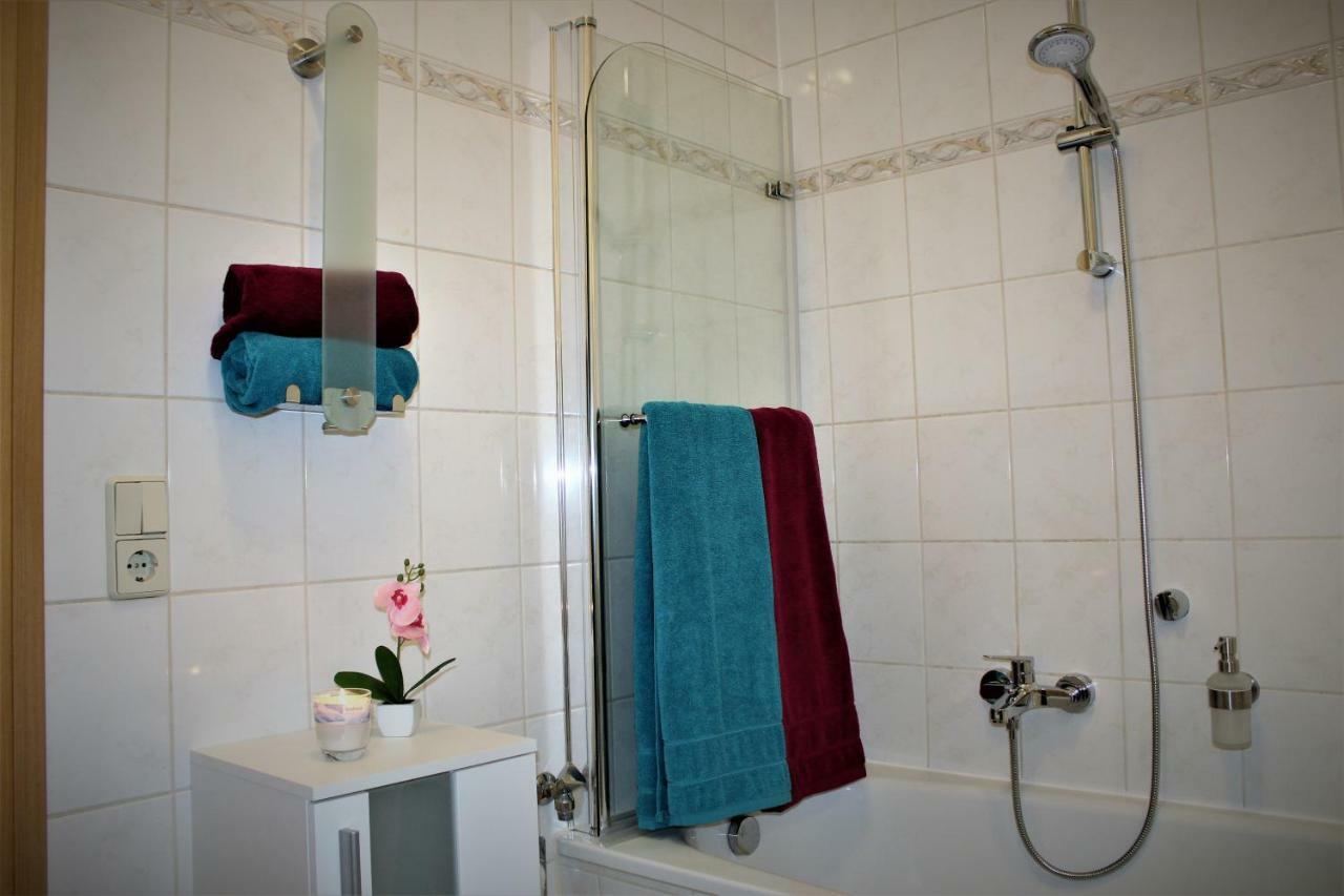Salzhausblick Business Apartments - Zentrale Lage Am Salzhaus - Mwst-Rechnung Verfuegbar تسيتاو المظهر الخارجي الصورة